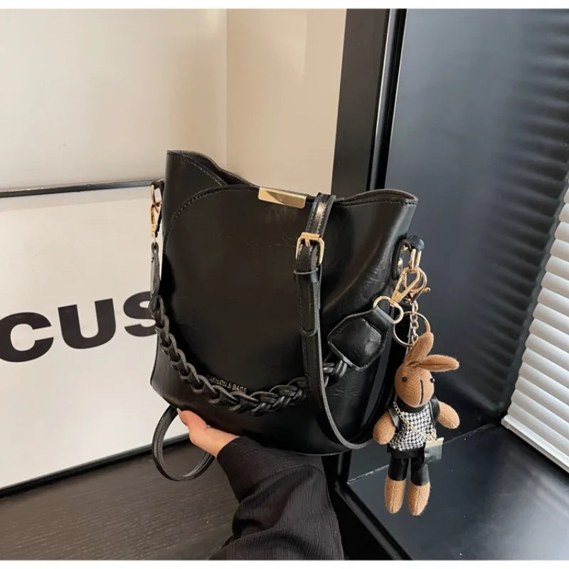 2025 Vintage Bucket Bag Women Retro Crossbody Tote Designer-Style Full Grain Leather Girls Shoulder Purse Must-Have Handbag