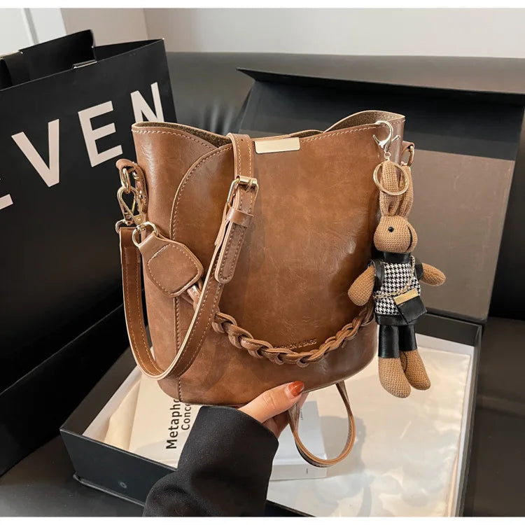 2025 Vintage Bucket Bag Women Retro Crossbody Tote Designer-Style Full Grain Leather Girls Shoulder Purse Must-Have Handbag